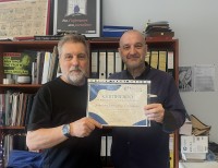 La APC realiza una donación a la Federación Internacional de Periodistas