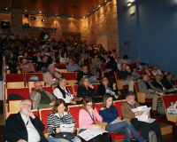 La FAPE promoverá un grupo de trabajo de expertos y periodistas en la regulación del uso de la IA en los medios