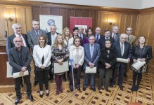 Miembros de antiguas juntas directivas con la directiva actual (Foto: Roberto Ruiz)