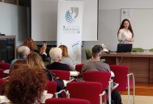 Beatriz García explica cómo aplica InterAulas en sus clases.